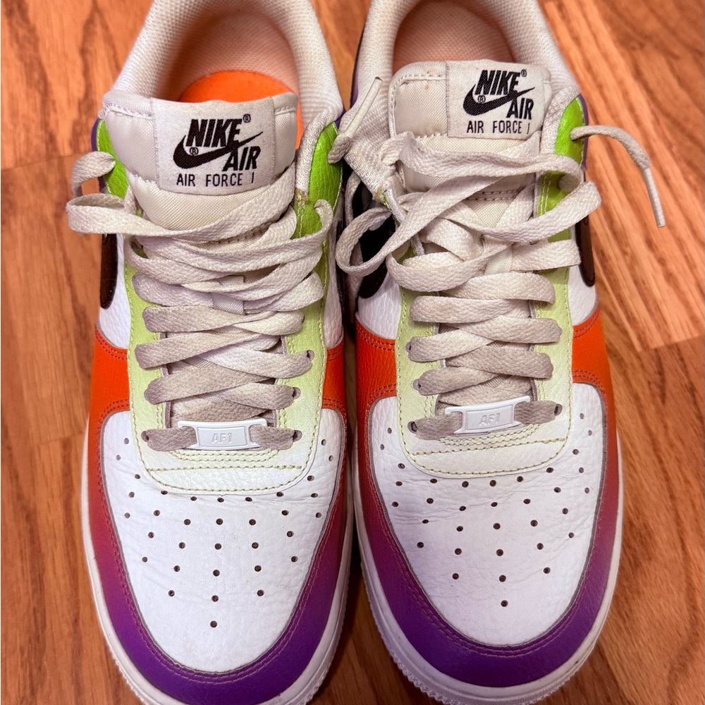 Nike White and Orange Sneakers